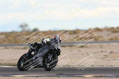 media/Nov-16-2025-Race Pace (Sun) [[8c5fa54630]]/Non Verified Riders (1st 20 Minutes)/5-Turn 15 (110pm)/